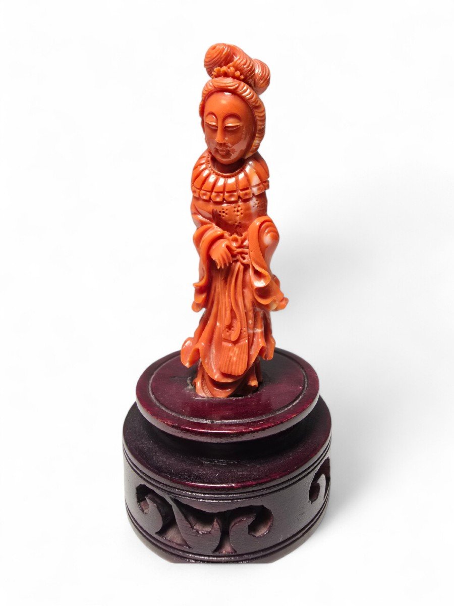 Superb 1930s Red Coral Sculpture Of A Chinese Lady-photo-2