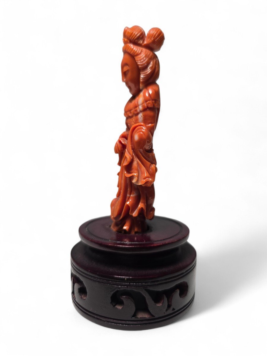 Superb 1930s Red Coral Sculpture Of A Chinese Lady-photo-1