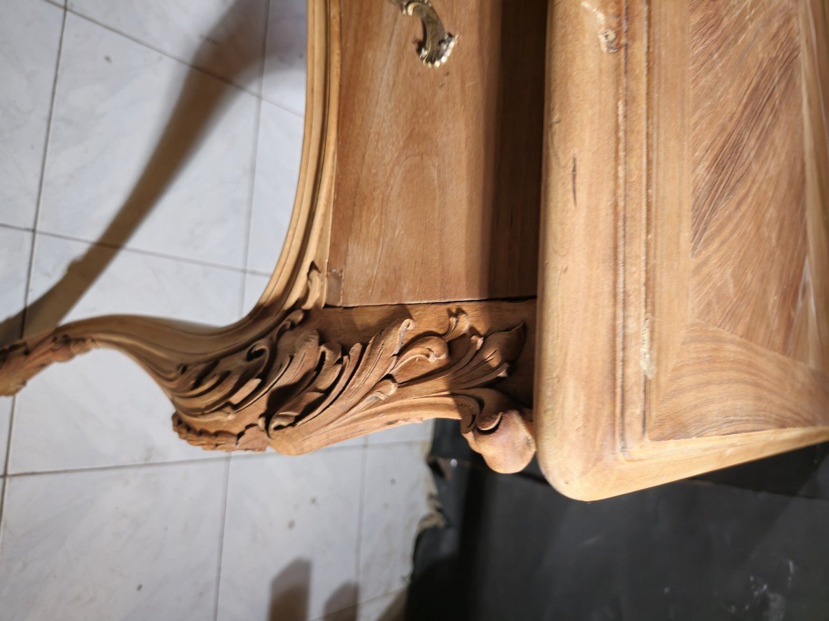 Elegant 19th Century French Desk – Solid Fruitwood With Bronze Accents-photo-5