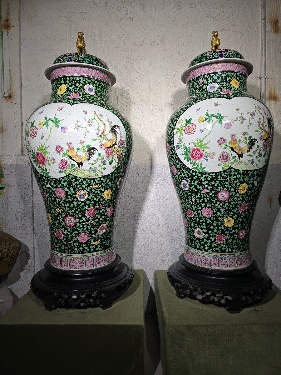 Pair Of Monumental 19th Century Famille Verte Samson Porcelain Vases – 190cm High-photo-2