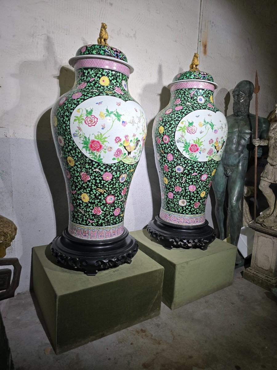 Pair Of Monumental 19th Century Famille Verte Samson Porcelain Vases – 190cm High-photo-6