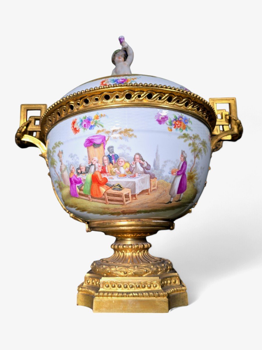 19th Century German Porcelain Centerpiece With Gilt Bronze Mounts