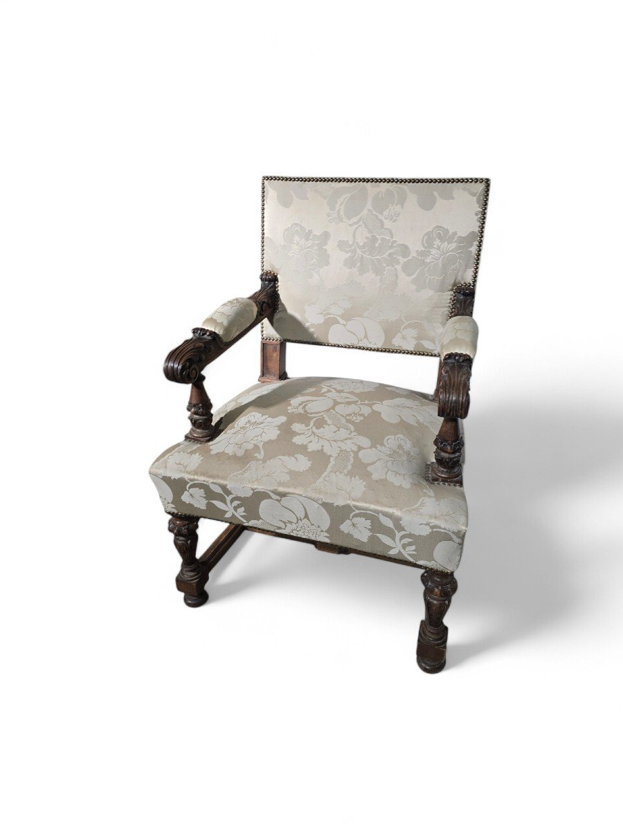 Pair Of 19th Century Walnut Armchairs With Silk Damask Upholstery-photo-1