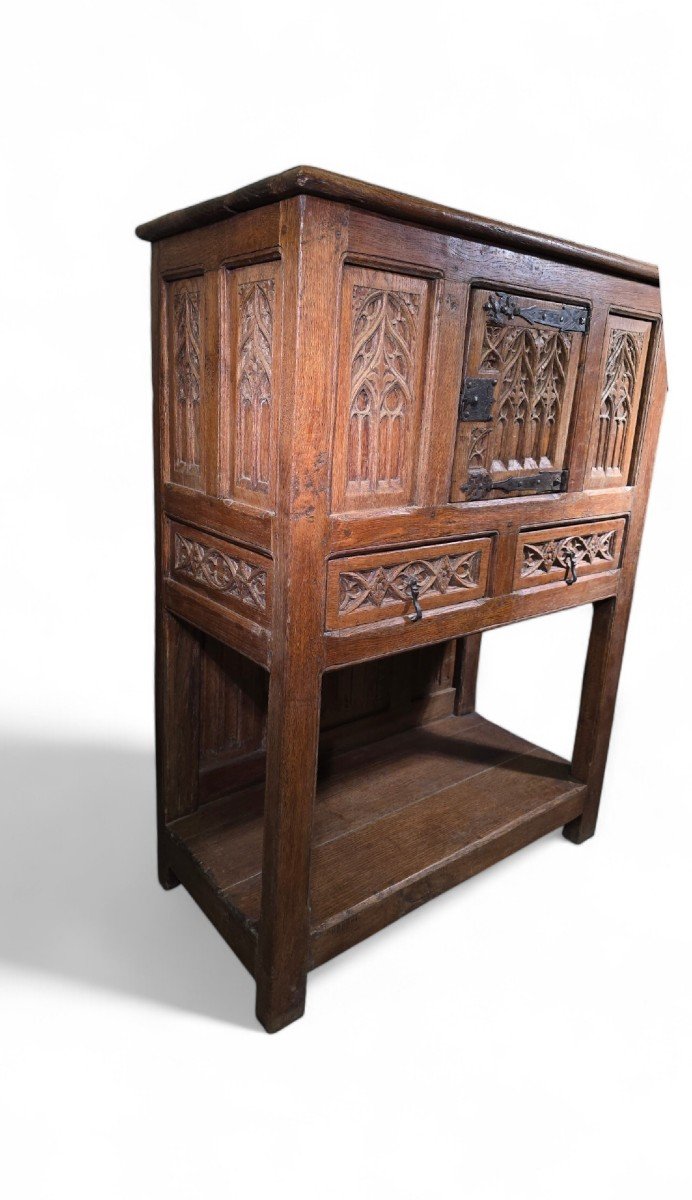 17th Century Gothic Buffet – Solid Wood Carved With Hand Forged Iron-photo-5