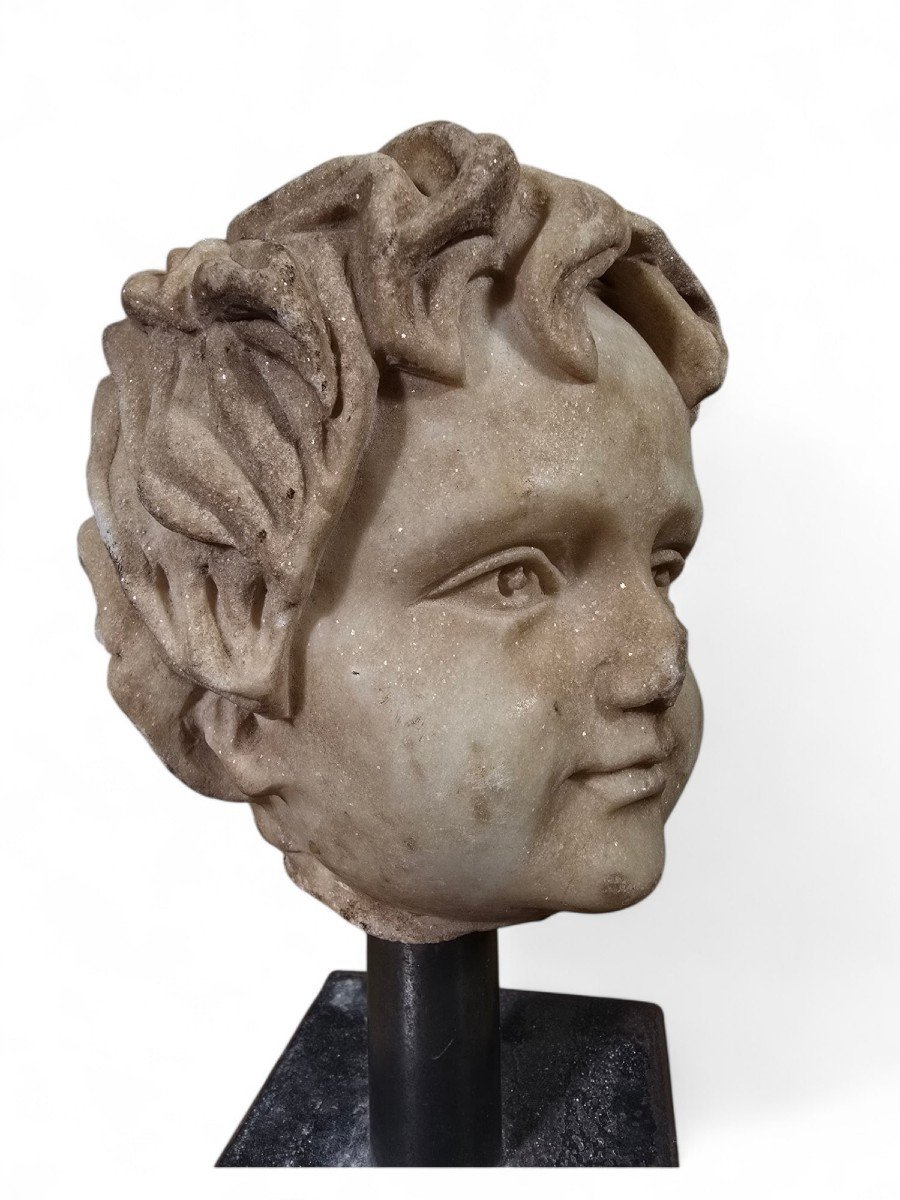 19th Century Decorative Marble Bust Of A Child-photo-1