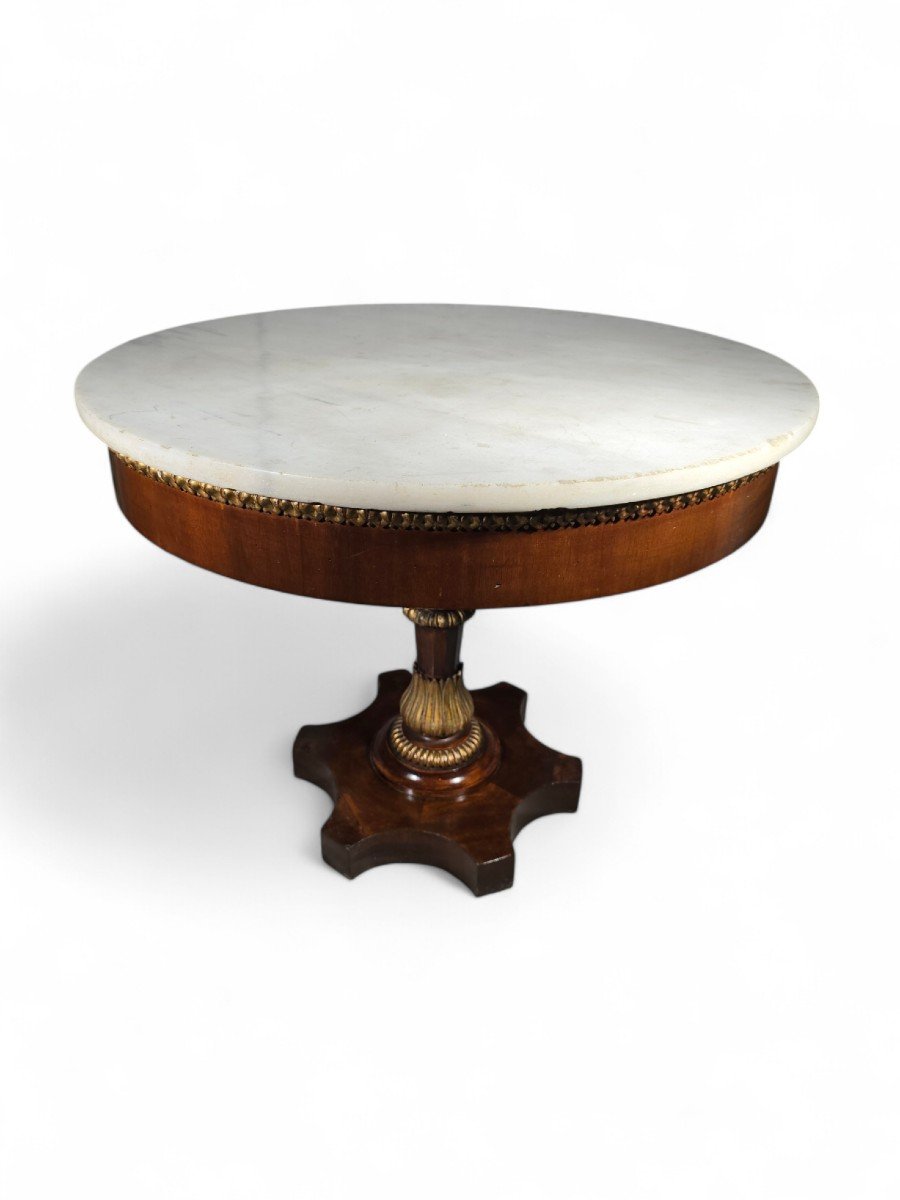 Elegant 19th Century Italian Round Center Table With Carrara Marble Top-photo-1