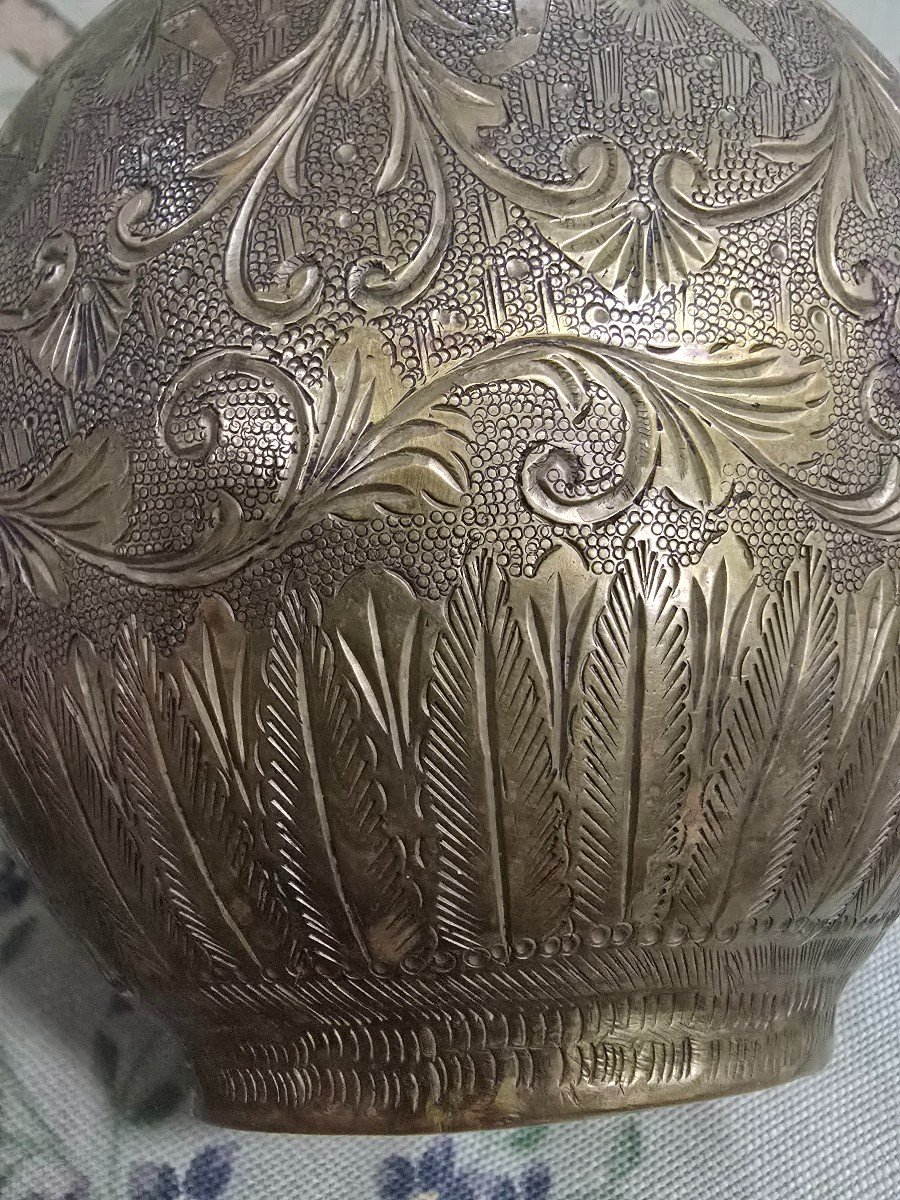 Antique 19th Century Brass Vase With Exotic Figures-photo-4