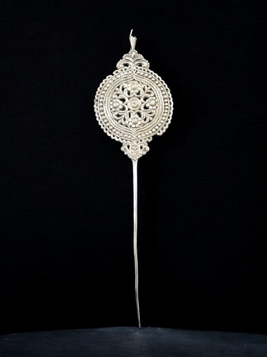 18th Century Colonial Silver Hairpin – Peru