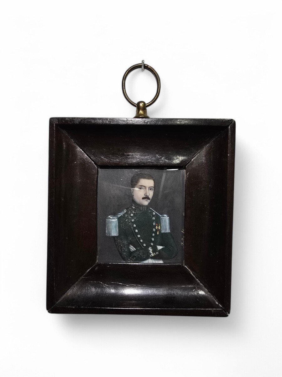 Portrait Miniature à l'Huile Du XVIIIe Siècle – Officier Militaire Européen-photo-6