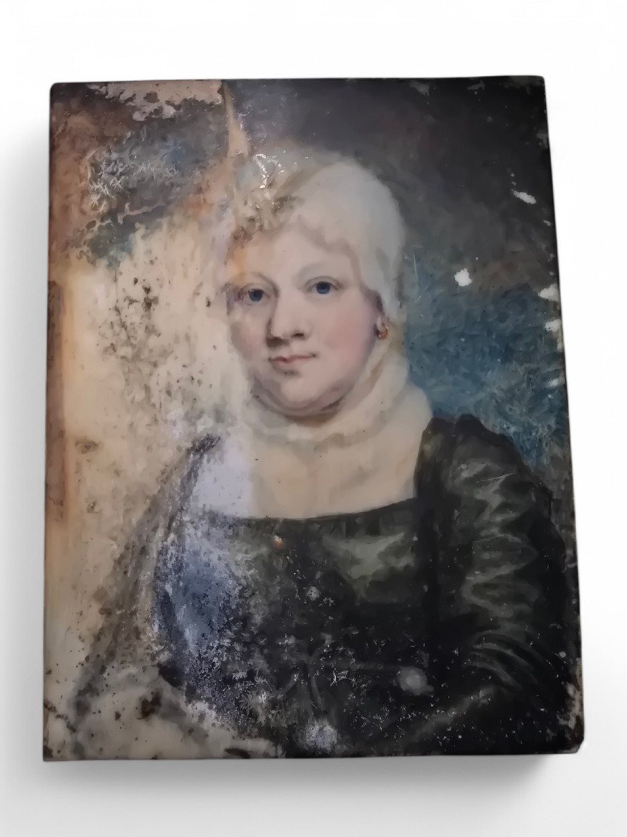 18th Century Miniature Oil Portrait-photo-2