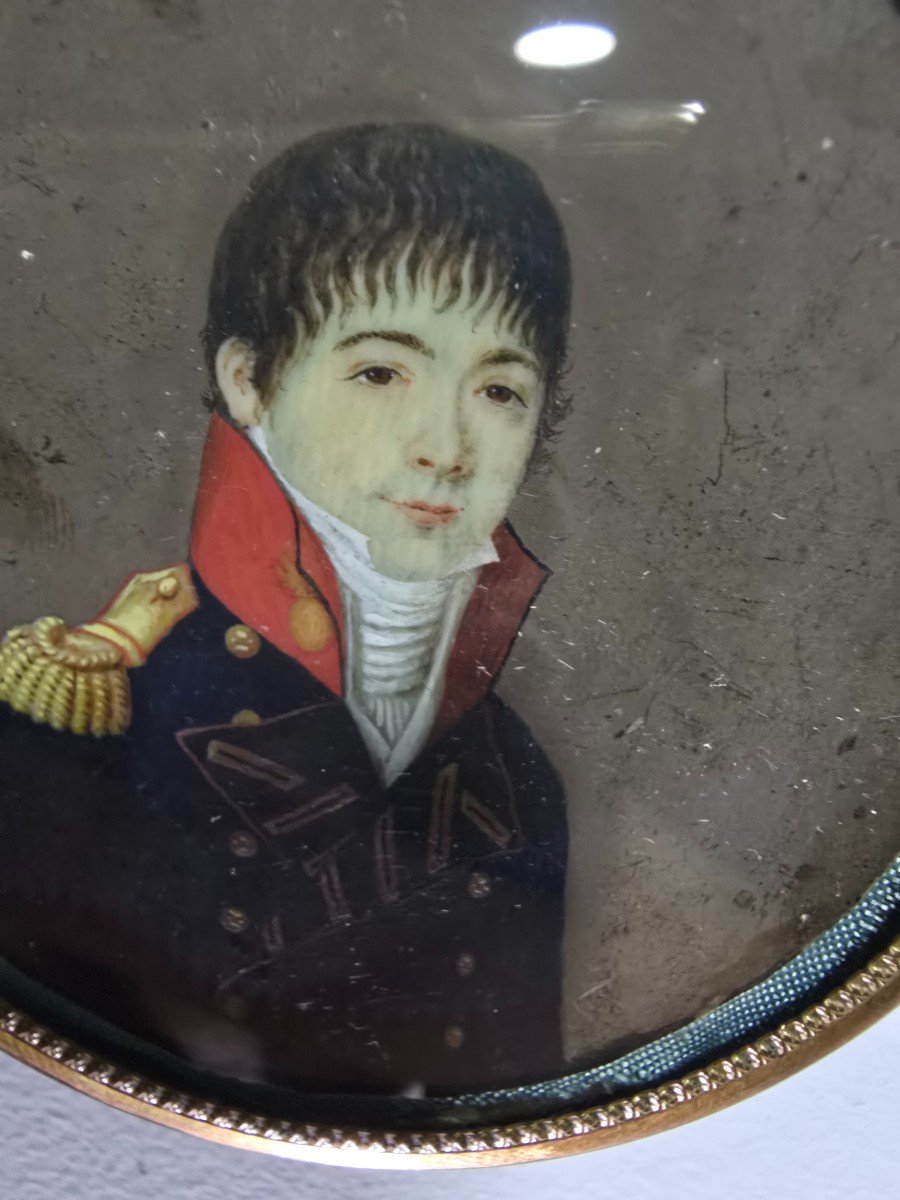 Oil Miniature Depicting An 18th Century Naval Officer-photo-2