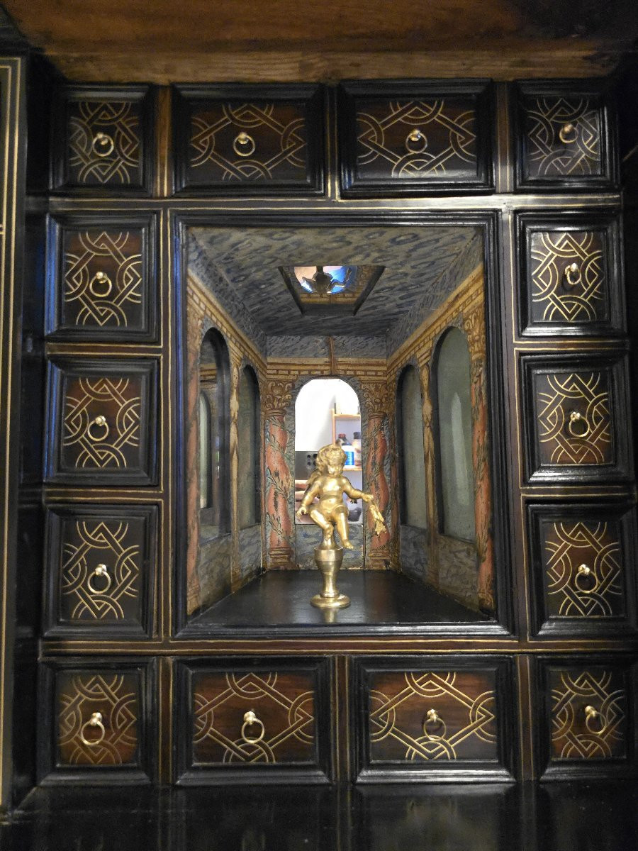 Italian Cabinet, 17th Century-photo-8