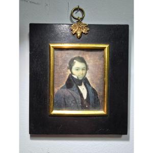 Portrait Miniature à l'Huile Du XIXe Siècle – Gentleman Européen