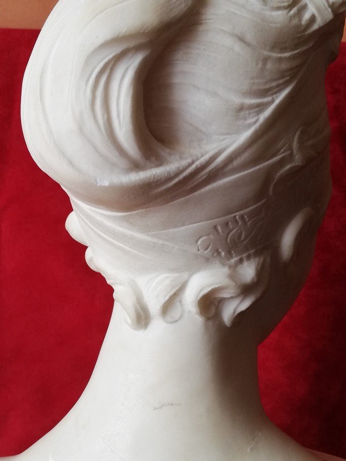 Marble Bust-photo-3