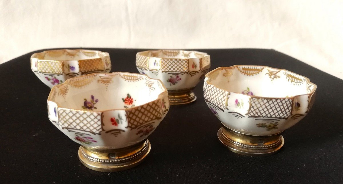 Four Meissen Cups-photo-2