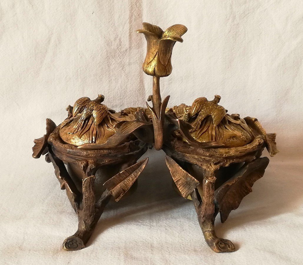 Spectacular Bronze Inkwell-photo-2