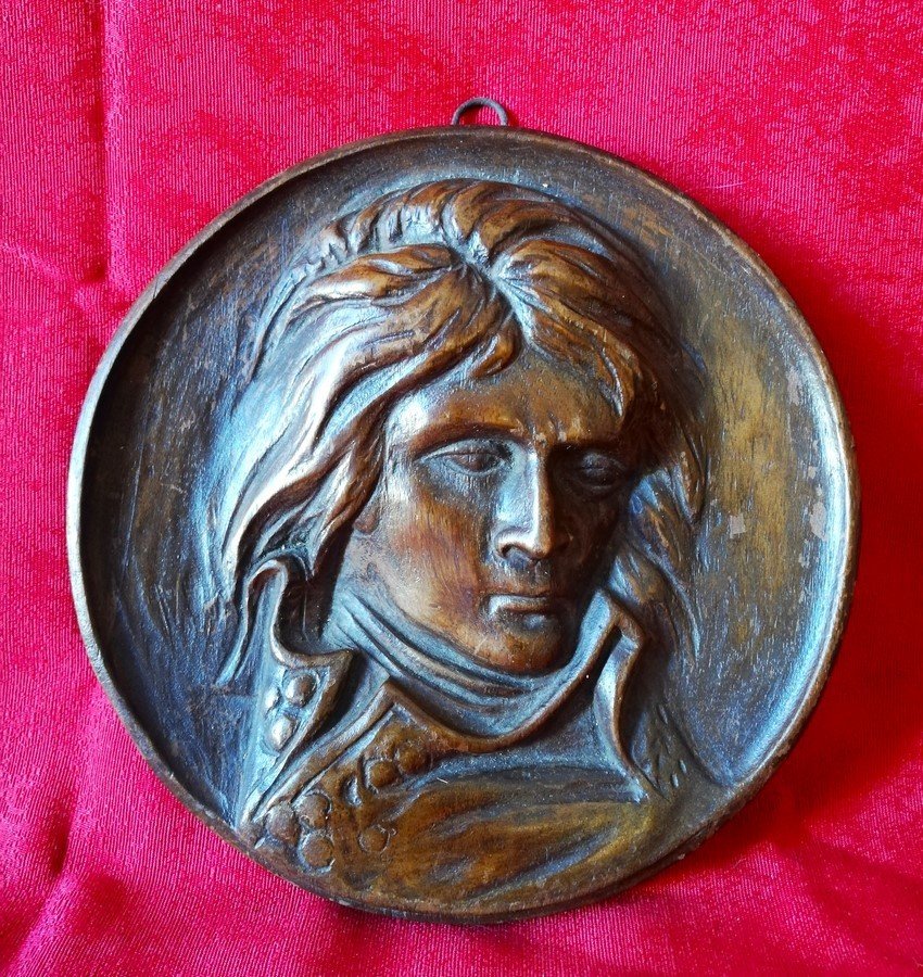 Bonaparte Medallion