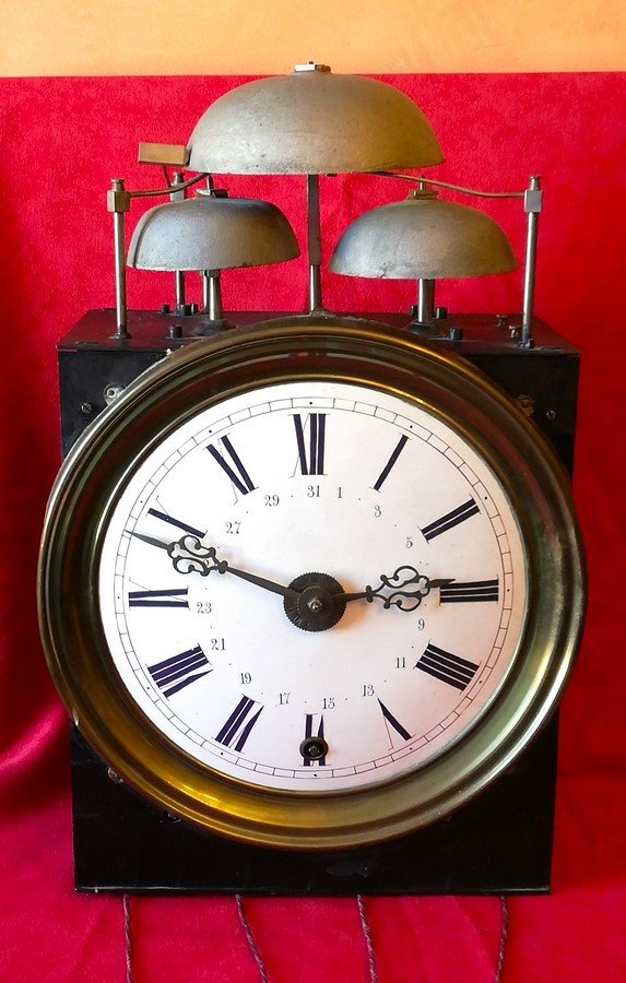 19th Century Movement With Three Bells