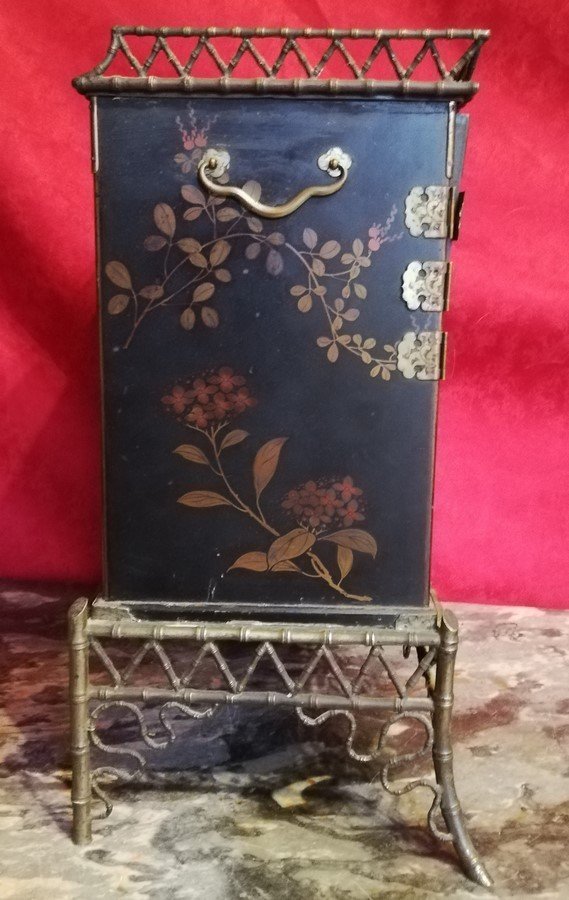 Small Asian Cabinet 19th Century-photo-4