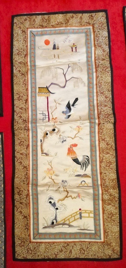 Set Of Embroidered Chinese Silks-photo-1