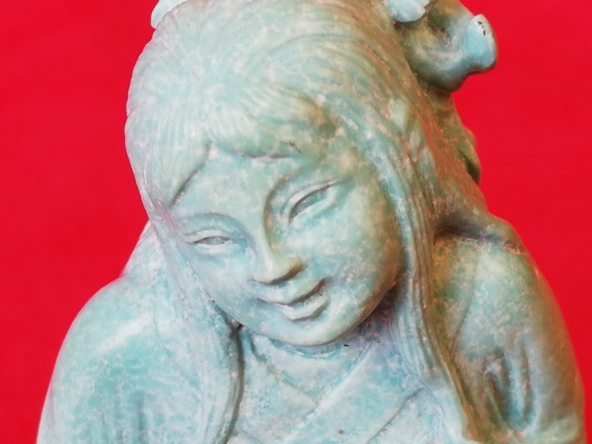 Small Sculpture From China-photo-1