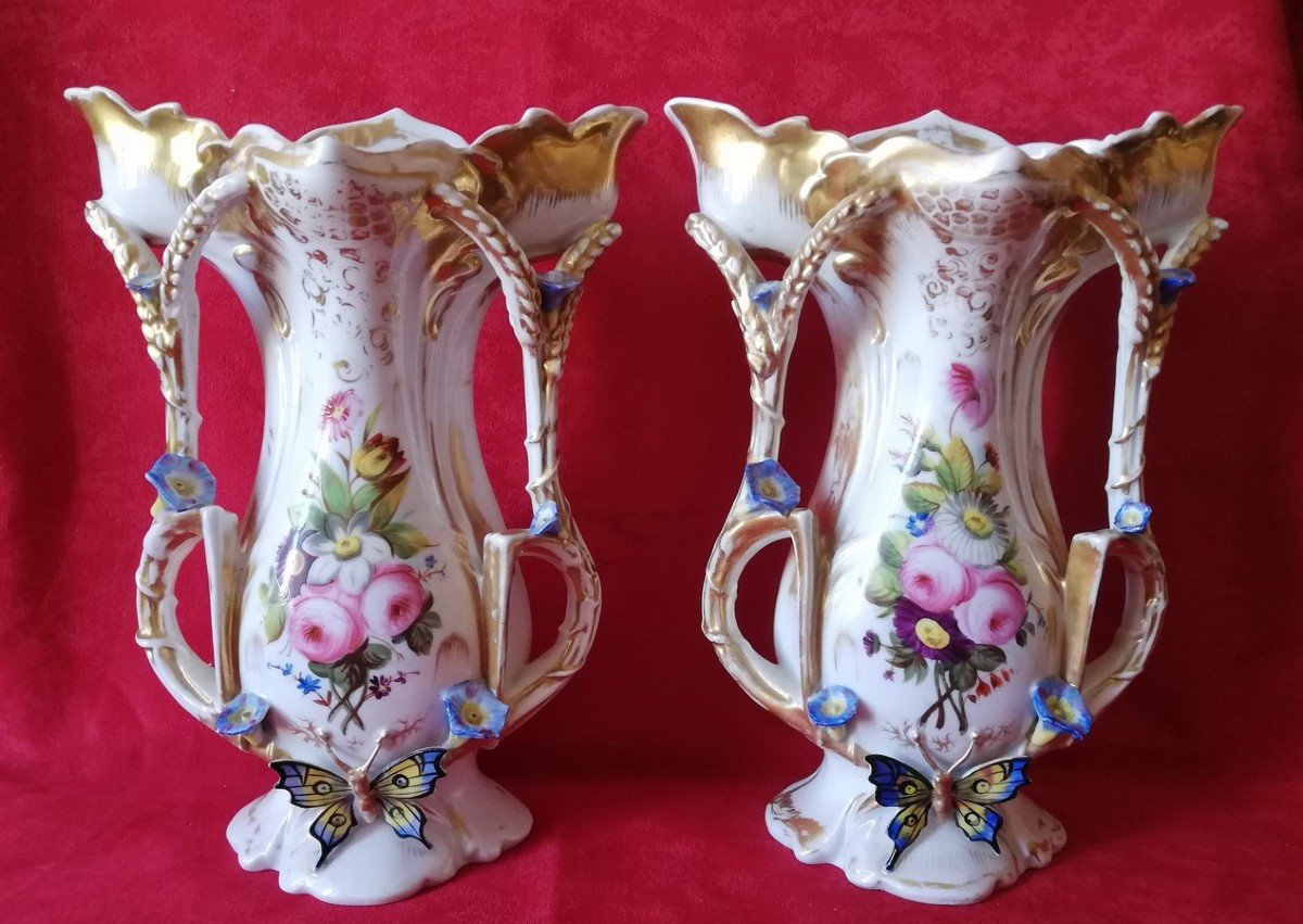 A Pair Of Porcelain Vases 