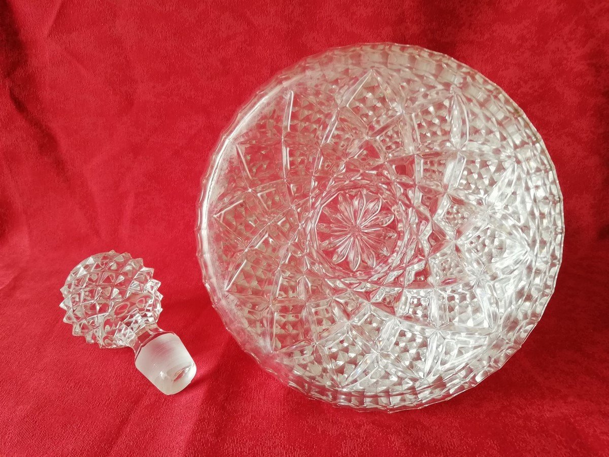 Cut Crystal Decanter -photo-1