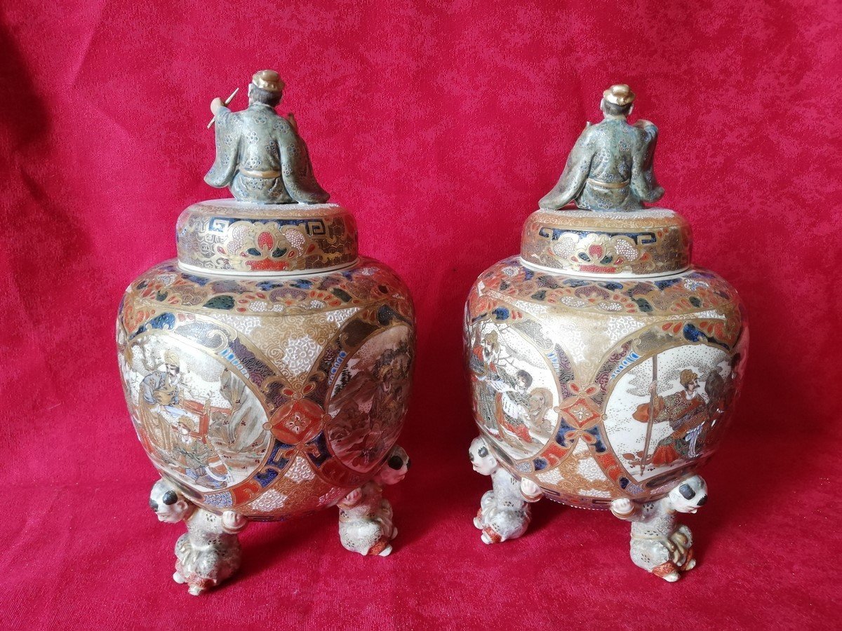 Pair Of Covered Vases Japan -photo-4