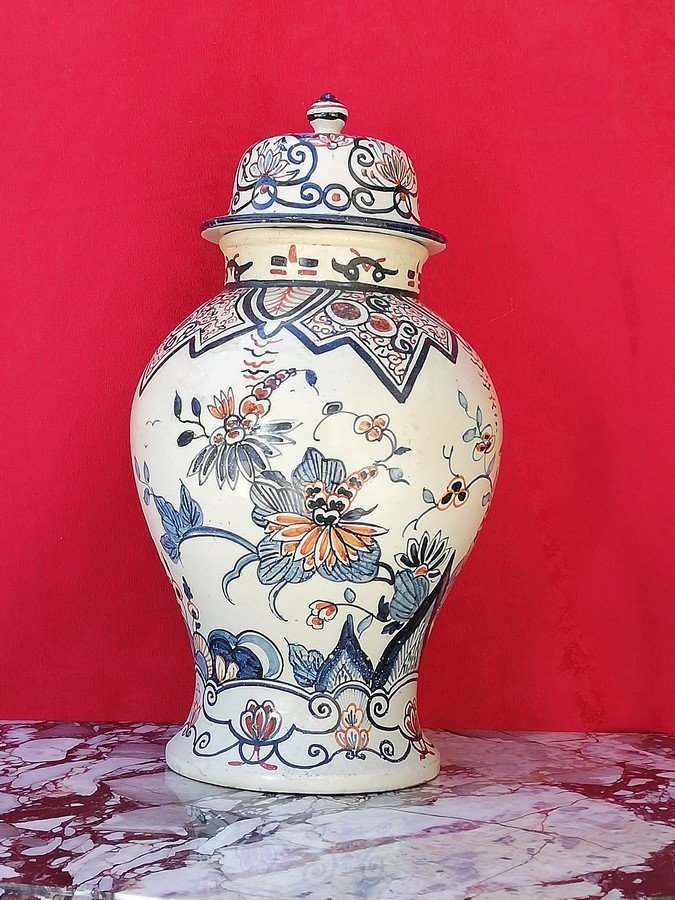 Covered Vase From Delft -photo-2