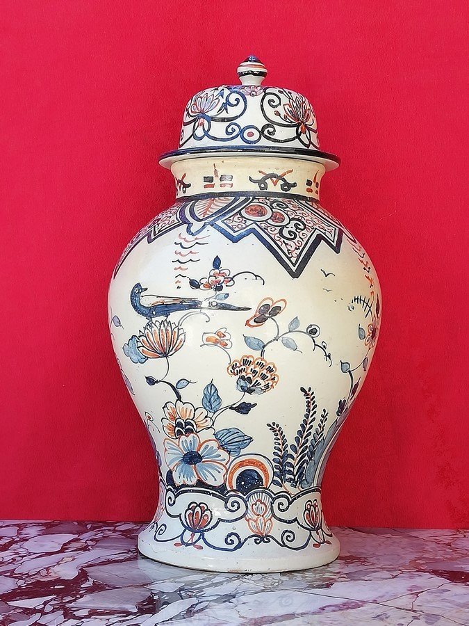 Covered Vase From Delft -photo-4