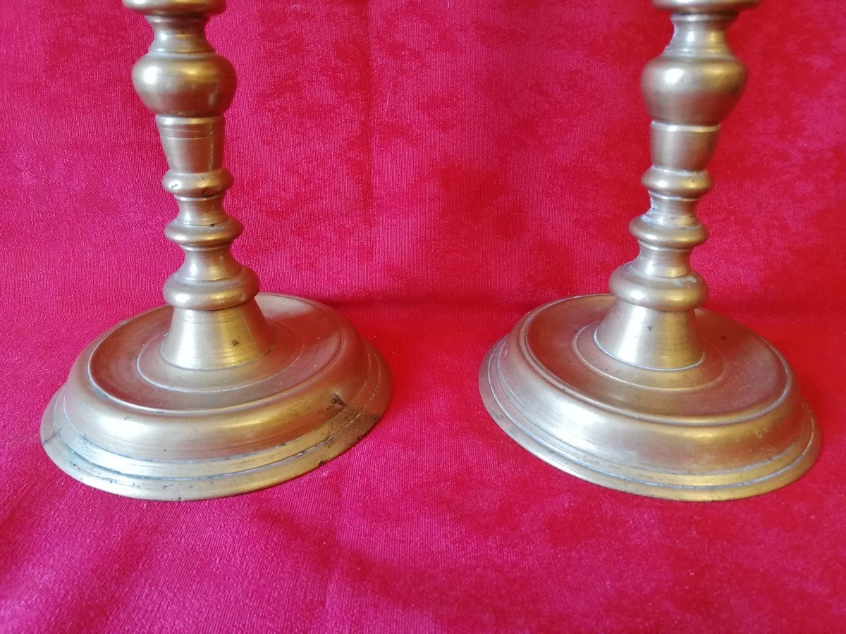 Large Pair Of 17th Century Bronze Candle Sticks -photo-4