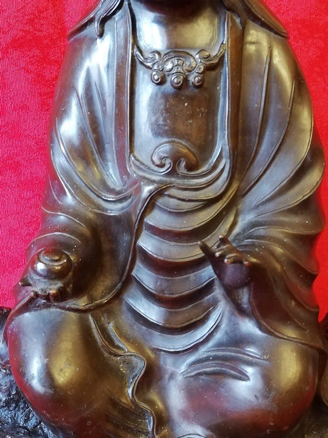 Asian Goddess In Patinated Bronze-photo-3