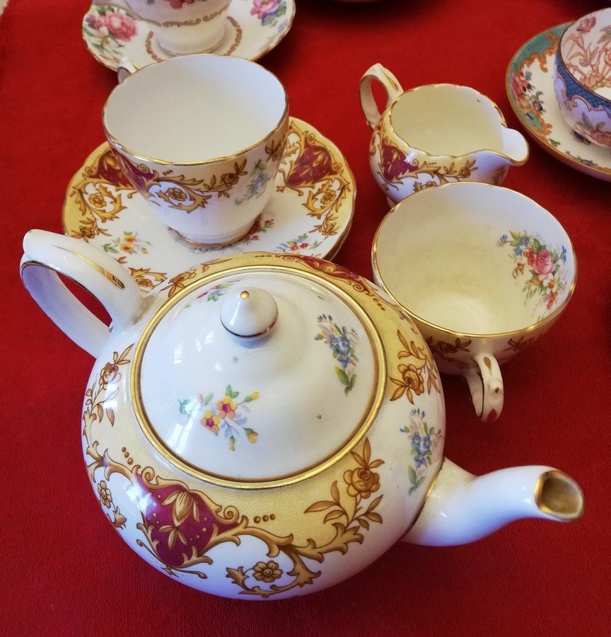 Cups, Saucers, Minton, Sarreguemines, Balmoral, Stafford, Queen's     -photo-2