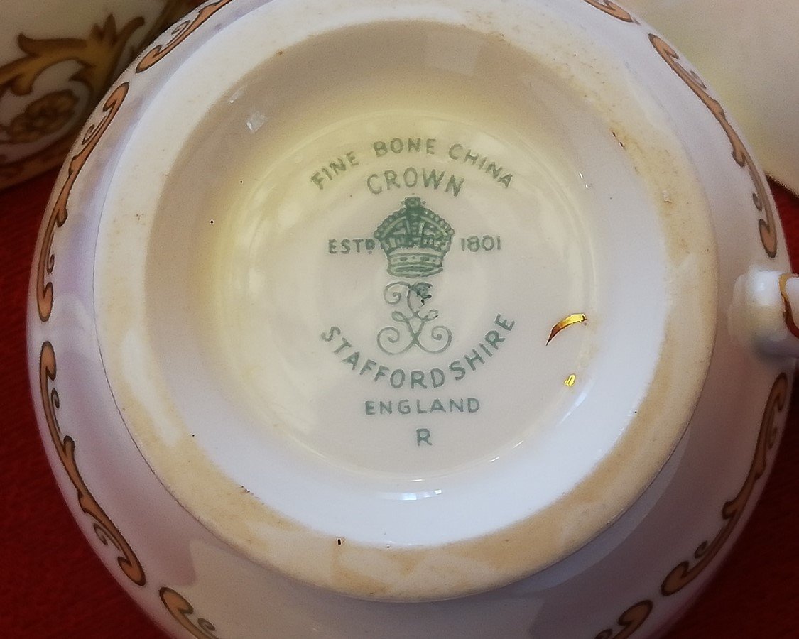 Cups, Saucers, Minton, Sarreguemines, Balmoral, Stafford, Queen's     -photo-5