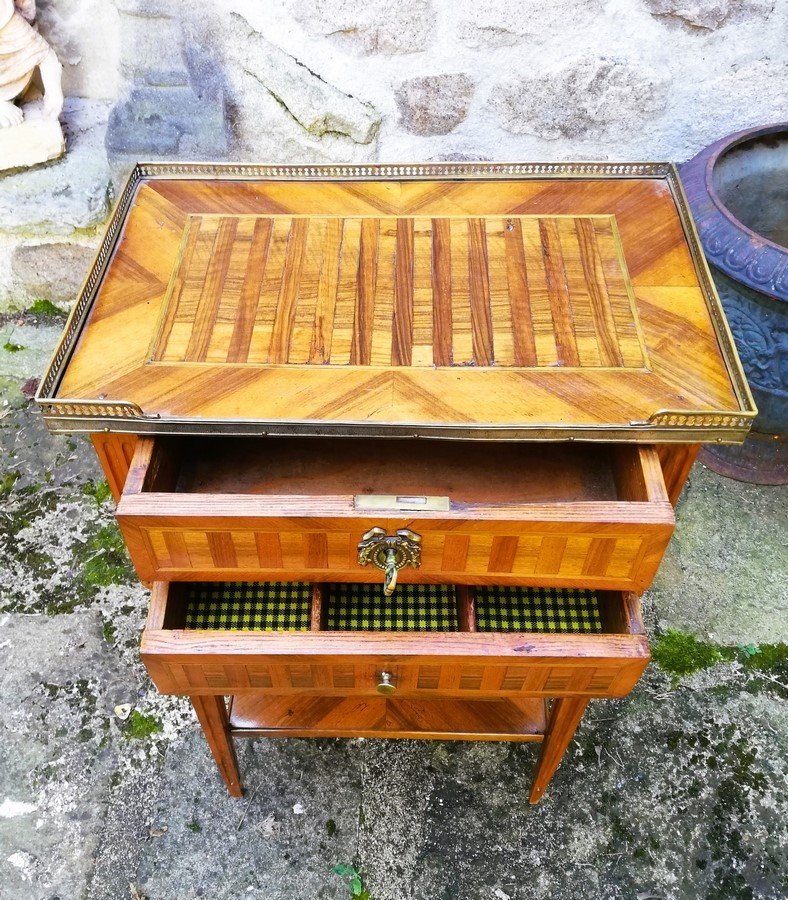 Louis XVI Period Bedside Table-photo-3