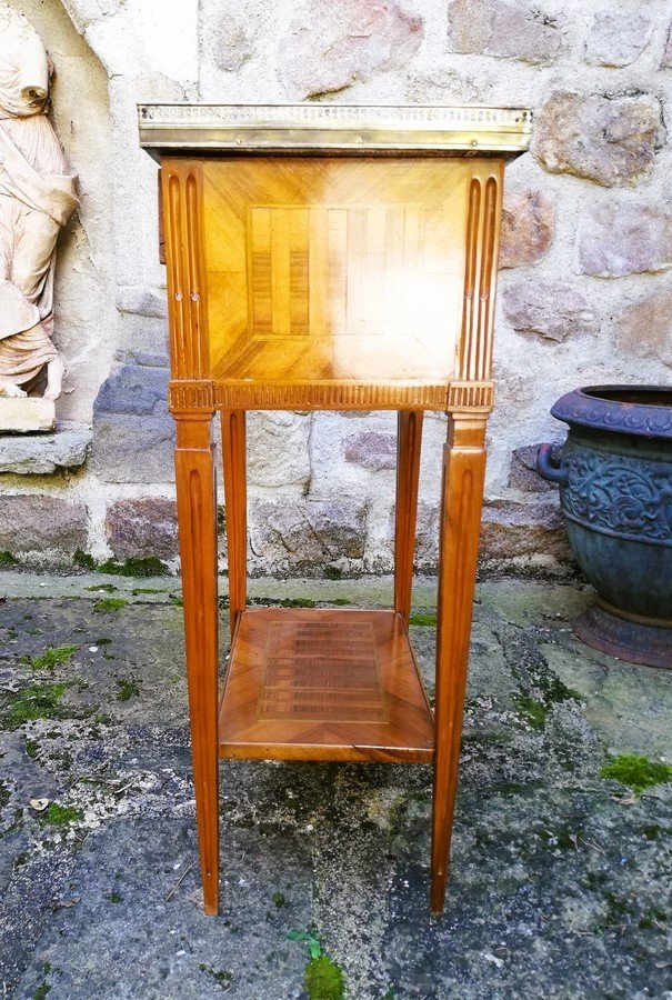 Louis XVI Period Bedside Table-photo-3