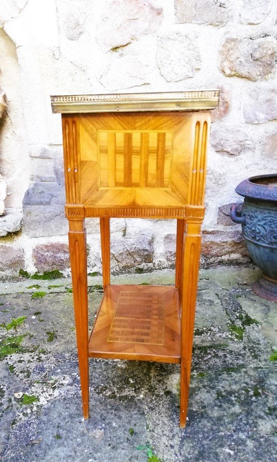 Louis XVI Period Bedside Table-photo-5