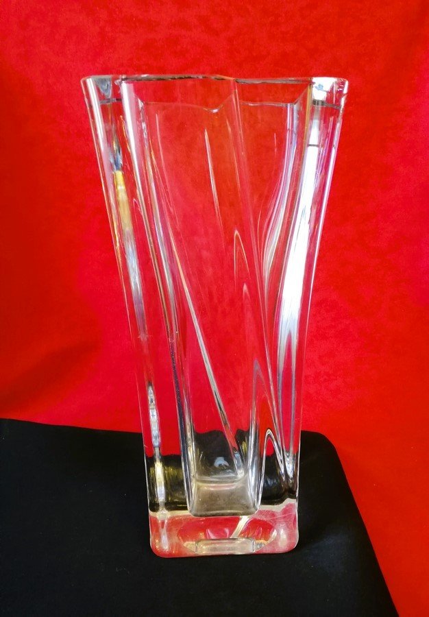 Grand vase en cristal Daum