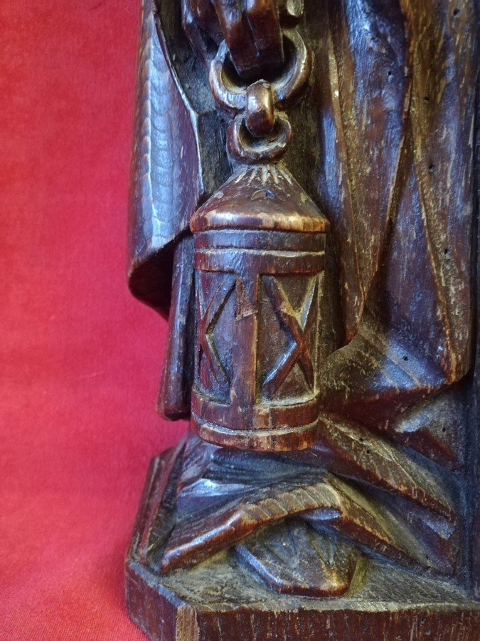 Sculpture Of A Monk With A Lantern -photo-4