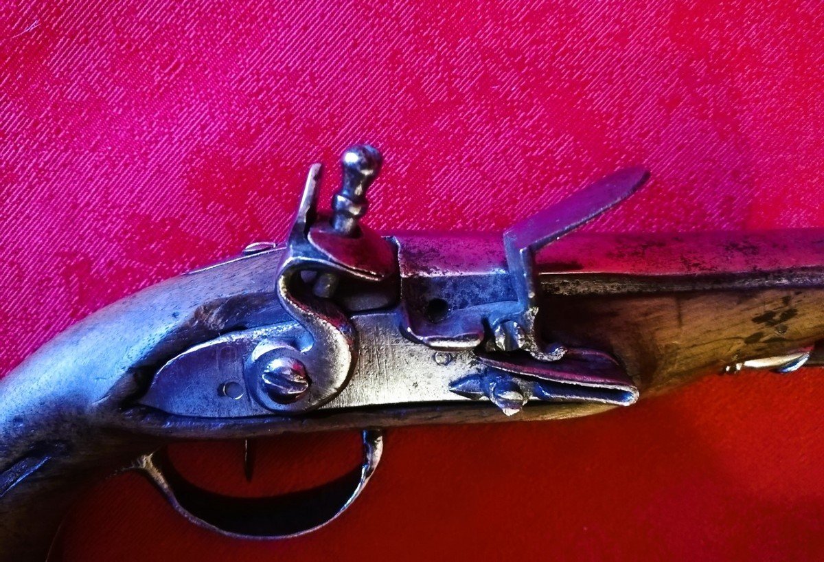 Small Flintlock Pistol 18th Century   -photo-4