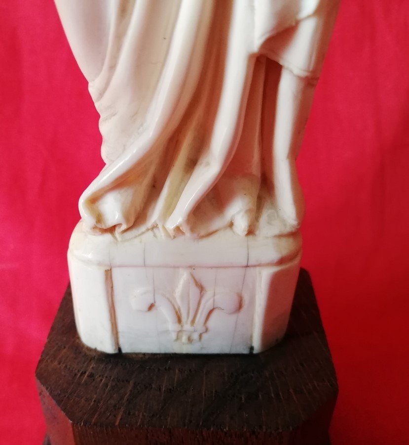 Virgin Ivory Of Dieppe-photo-3