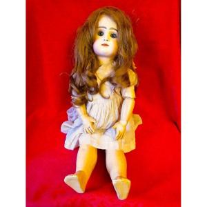 Rd Closed Mouth Doll