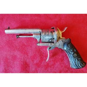 Pistolet à barillet 