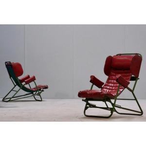 Paire De Fauteuils Modernistes