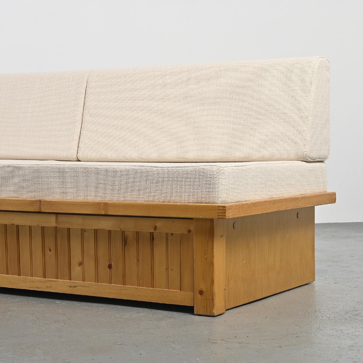  Charlotte Perriand, Les Arcs Bench Circa 1973-photo-4