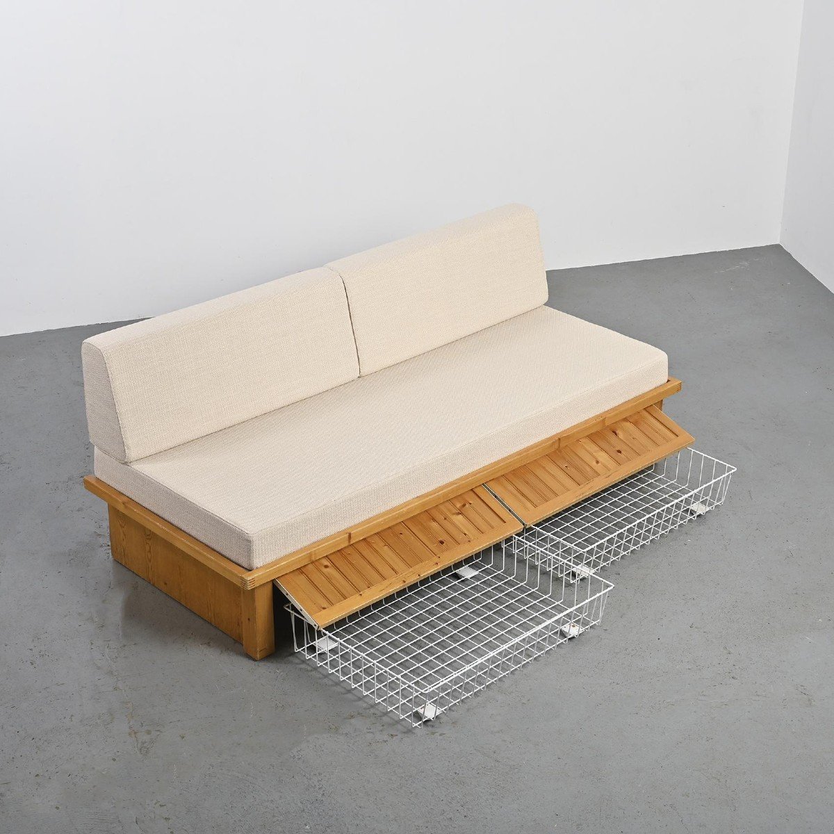  Charlotte Perriand, Les Arcs Bench Circa 1973-photo-2