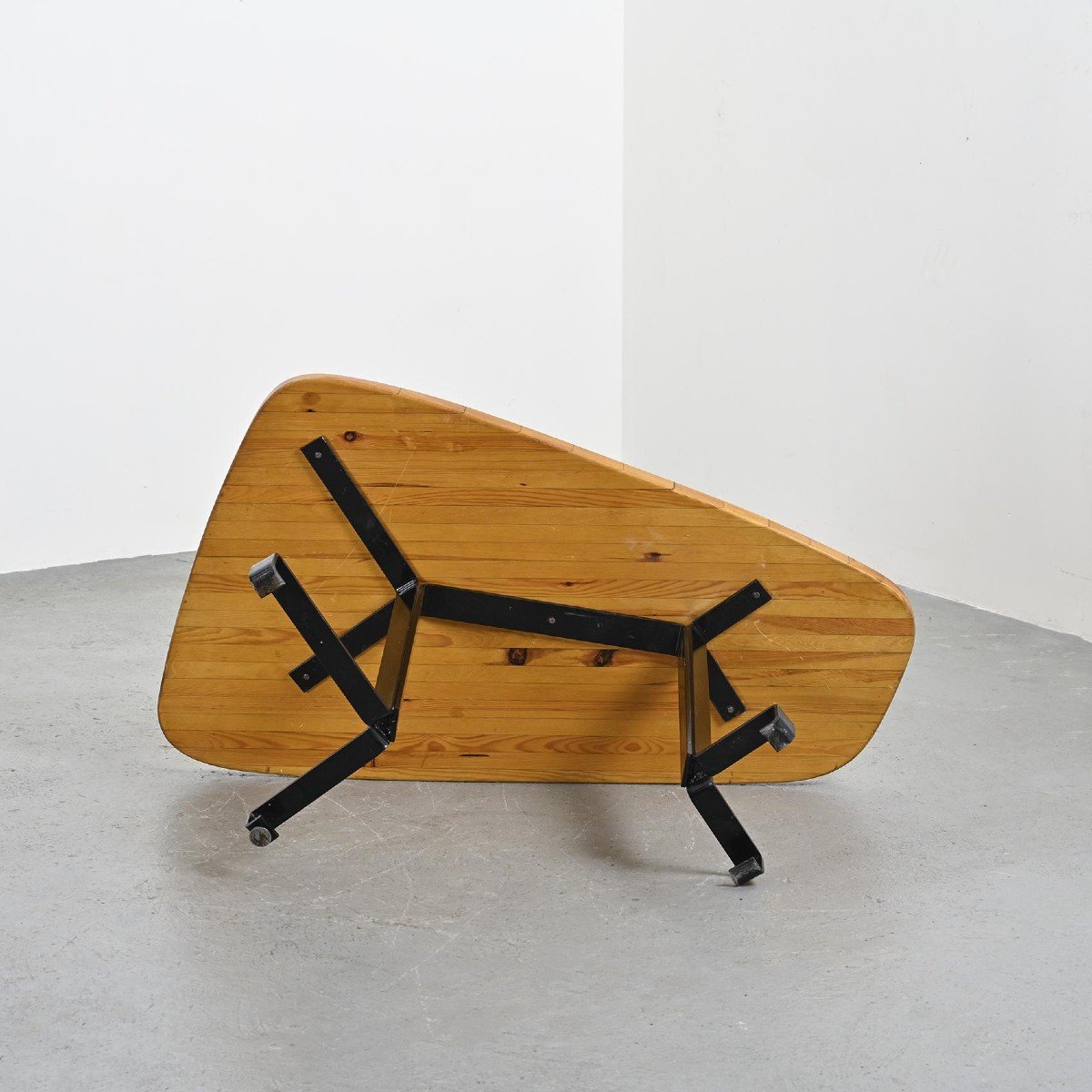 Free Form Table, Charlotte Perriand For Les Arcs, Circa 1986-photo-8