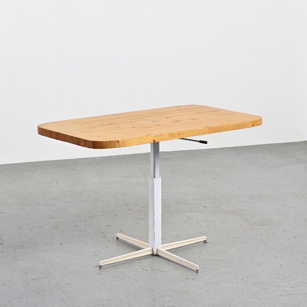  Table Monte Et Baisse Pour Les Arcs, Par Charlotte Perriand-photo-8