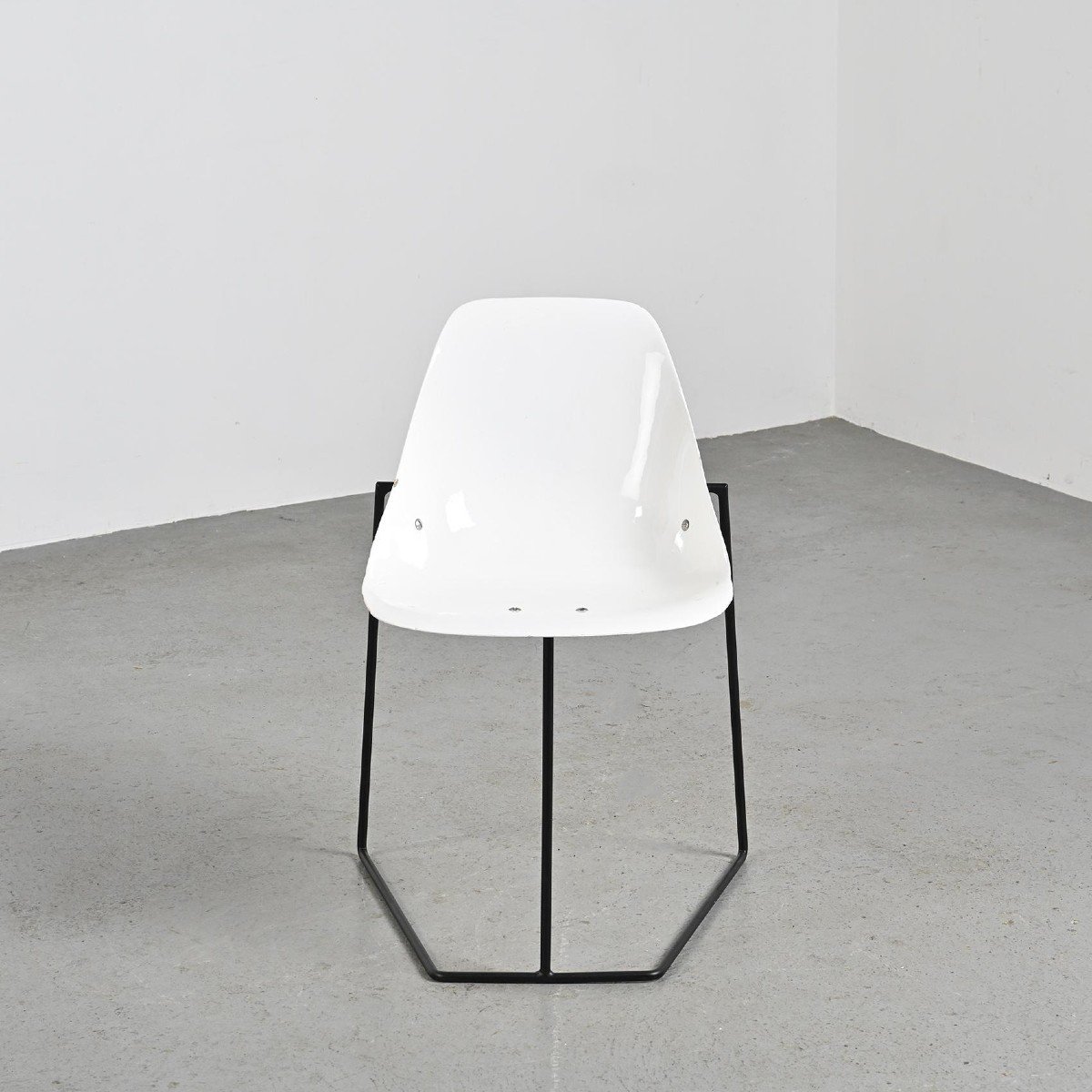 Prototype De Chaises Coccinelle Par René-jean Caillette, Steiner -photo-3