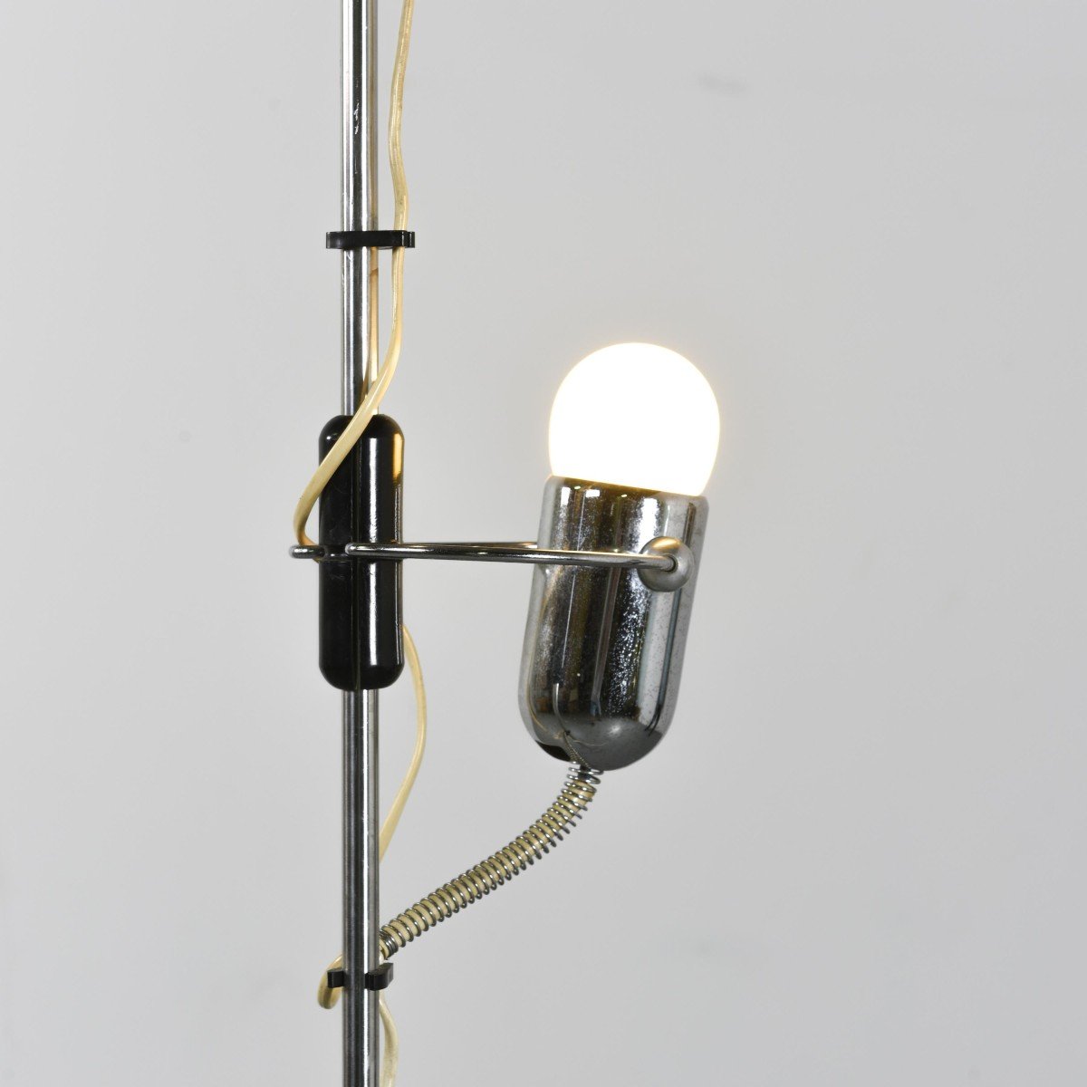  Floor-ceiling Floor Lamp By Goffredo Reggiani Circa 1960 -photo-3